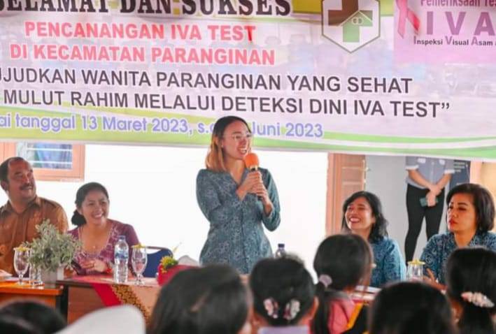 Ketua TP PKK Humbahas Buka Pencanangan IVA Tes Di Paranginan
