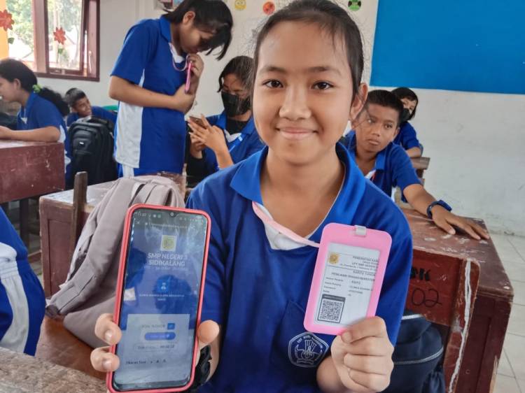 SMP Negeri 3 Sidikalang Sukses Gelar Penilaian Tengah Semester (PTS) Berbasis Online