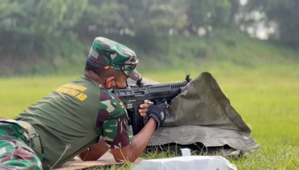 Balitbang Kemhan RI Gelar Uji Fungsi Prototipe Senapan Serbu IFAR 22