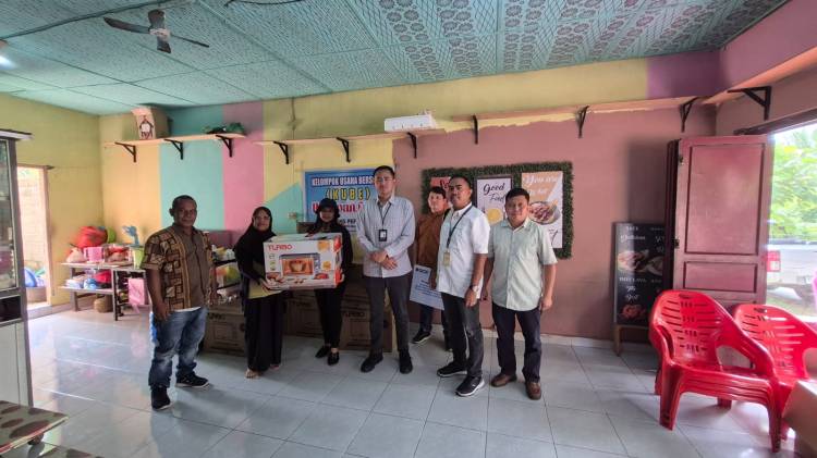 Program TJSL, BRI BO Kotapinang Kembali Salurkan Bantuan Alat Produksi Kue ke KUBE Harapan Raya