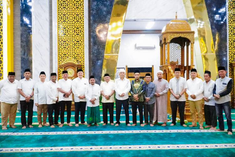 Malam Nuzulul Qur'an, Wabup Labuhanbatu Ajak Masyarakat Alihkan Gadget ke Mushaf