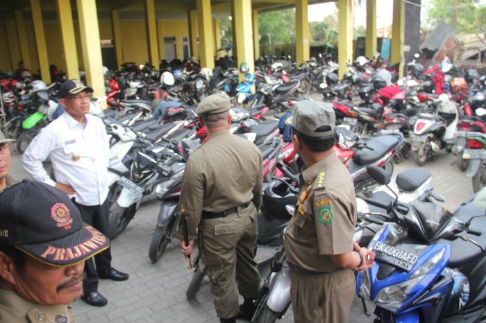Akhyar Nasution Pimpin Apel di Kantor Satpol PP