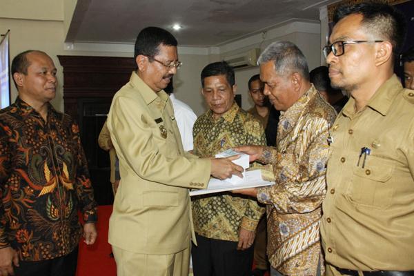 Pembangunan Akses Jalan Wilayah Pantai Barat Dititip Masuk Alokasi 2018