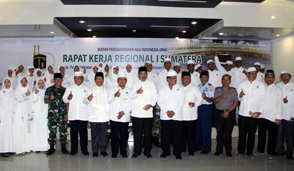 Gubernur Sarankan IPHI Kembangkan Potensi Ekonomi Berbasis Syariah