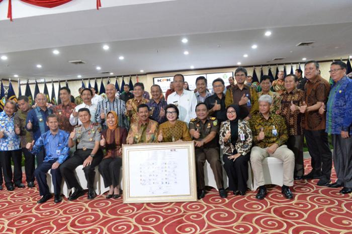 Kepala Derah se Sumut Teken Komitmen Pemberantasan Korupsi Terintegrasi