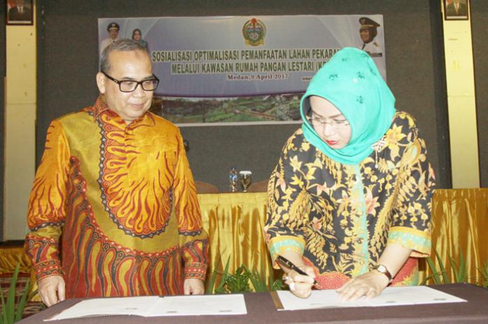 Evi Ajak Kaum Ibu Manfaatkan Halaman Rumah Sebagai Penghasilan Tambahan Keluarga