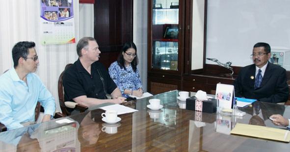 Seleksi Beasiswa Ke AS, Diminta Prioritaskan Siswa Berprestasi yang Kurang Mampu