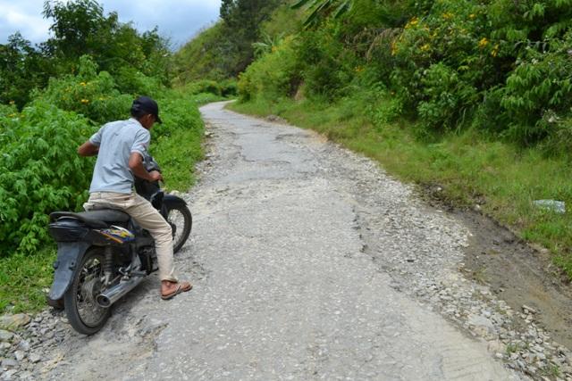 Warga Minta Pemerintah Perbaiki Infrastruktur Ajibata-Sibisa