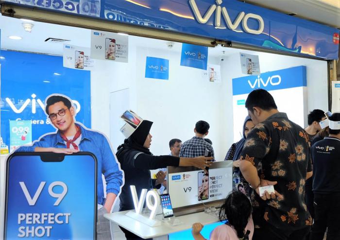Setelah Sukses Raih 3 Besar, Vivo Perkuat Pangsa Pasar dengan V9