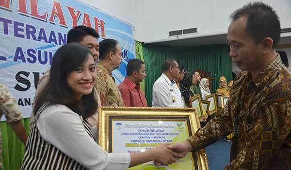 PT Pelindo 1 Terima Award Peduli Panti Asuhan