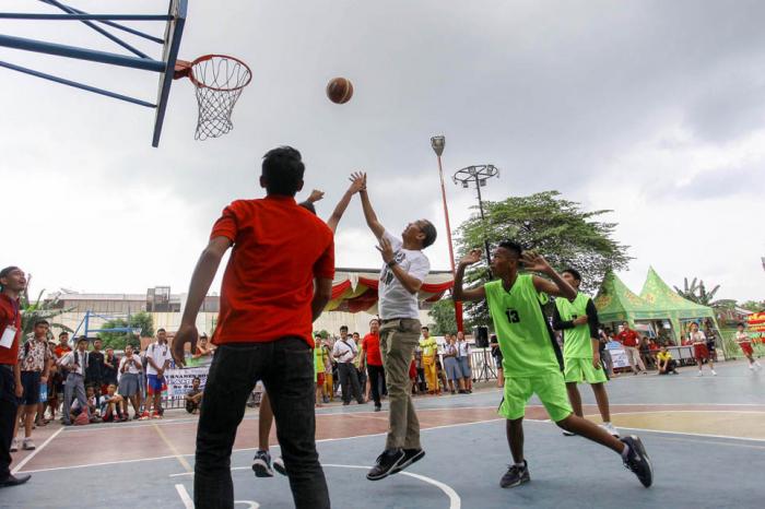 Sihar Cetak 2 Poin, Awali Kemenangan Melawan Tim Basket SMP Kalam Kudus