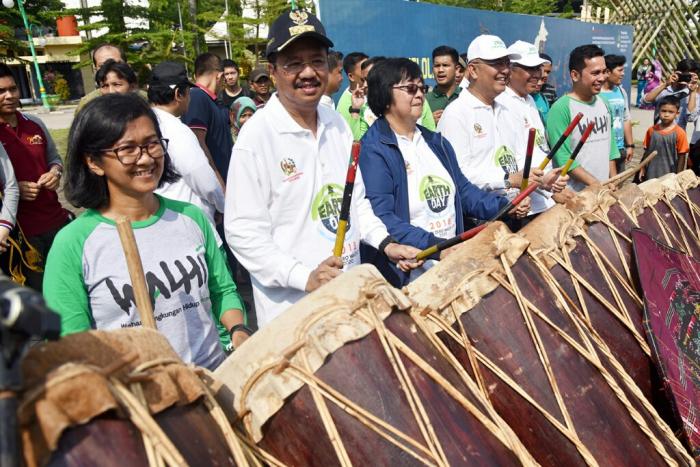 Gubernur: Kerja Bersama Wujudkan Medan Bebas Sampah 2020