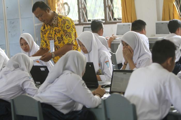 335 SLTP Sederajat Masih Gelar UNKP di Medan, Hanya 112 Ikuti UNBK