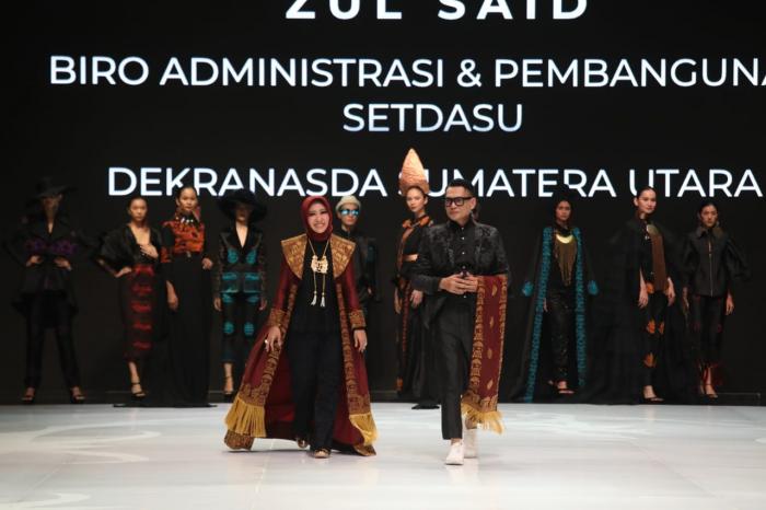 Songket Medan Tampil Memukau Di IFW 2019