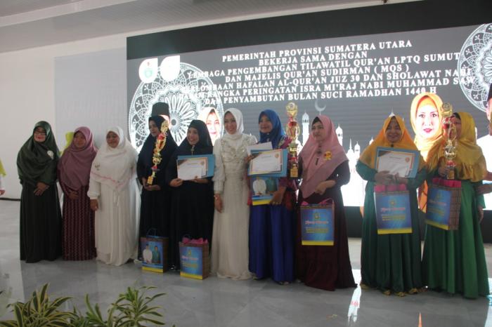 Ketua TP PKK Kota Medan Hadiri Perlombaan Hafalan Al-Qur'an