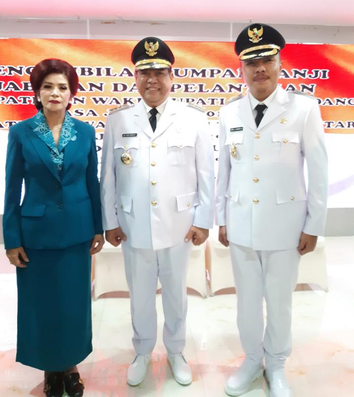 Gubsu Lantik Bupati-Wakil Bupati Dairi Periode 2019-2024