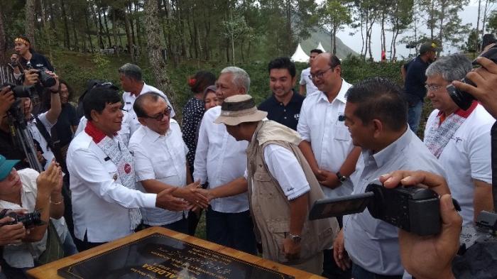 Danau Toba Kini Miliki The Kaldera Toba Nomadic Escape