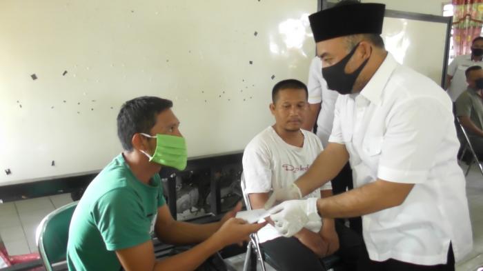 BAZNAS Labuhanbatu Salurkan Zakat Kepada 1. 465 Warga Rantau Utara