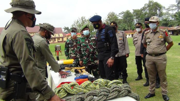 Program Prioritas 100 Hari Kapolri, Batalyon B Brimob Sumut Gelar Latihan SAR Gabungan