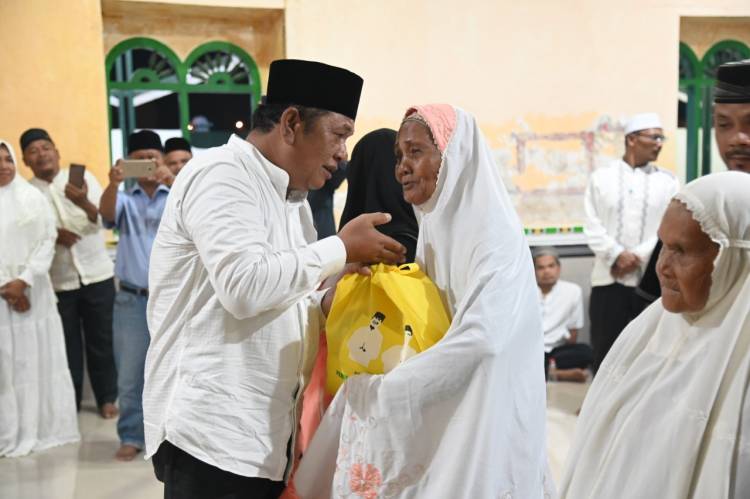 Walikota Sidempuan Safari Ramadhan di Masjid Syekh Zainal Abidin