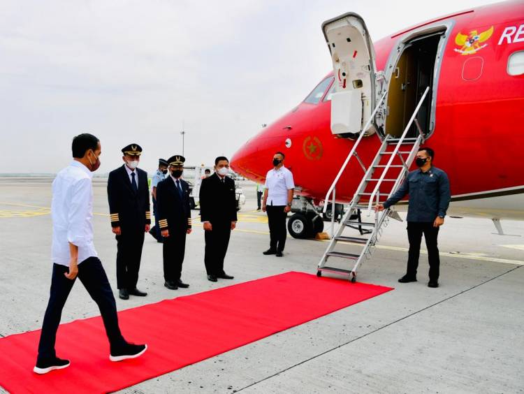Ke Jawa Timur, Presiden Akan Resmikan Bandara Hingga Luncurkan Holding Industri Pertahanan