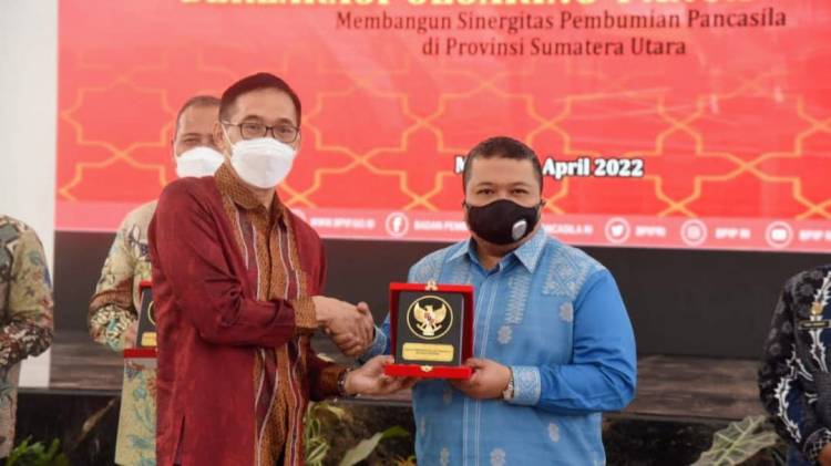 Bupati Tapsel Tandatangani Nota Kesepahaman Dengan BPIP