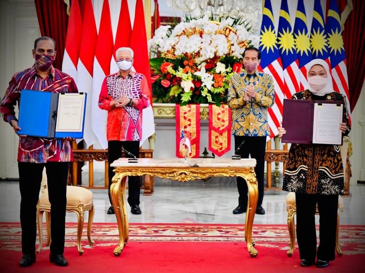Indonesia-Malaysia Sepakati MoU Perlindungan Pekerja Migran Indonesia di Malaysia