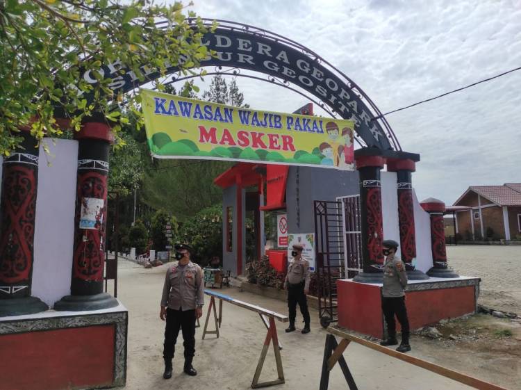 Pastikan Warga Taati Prokes, Sat Samapta Polres Kab.Humbang Hasundutan Patroli Tinjau Lokasi Objek Wisata