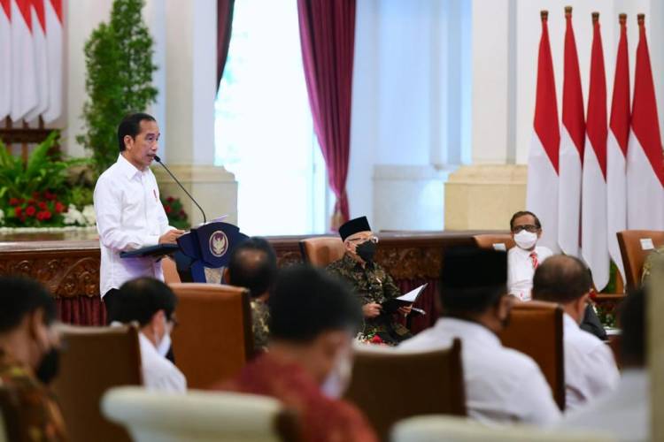 Hadapi Kenaikan Harga dan Inflasi Global, Pemerintah Siapkan Berbagai Perlindungan Sosial