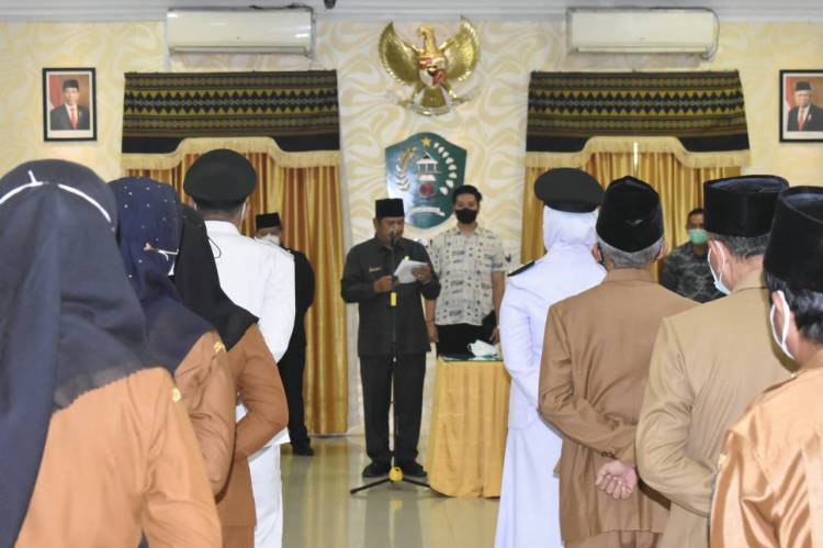 Lantik Pejabat Eselon III dan IV, Wali Kota : &ldquo;Jaga Integritas, Jaga Kejujuran&rdquo;