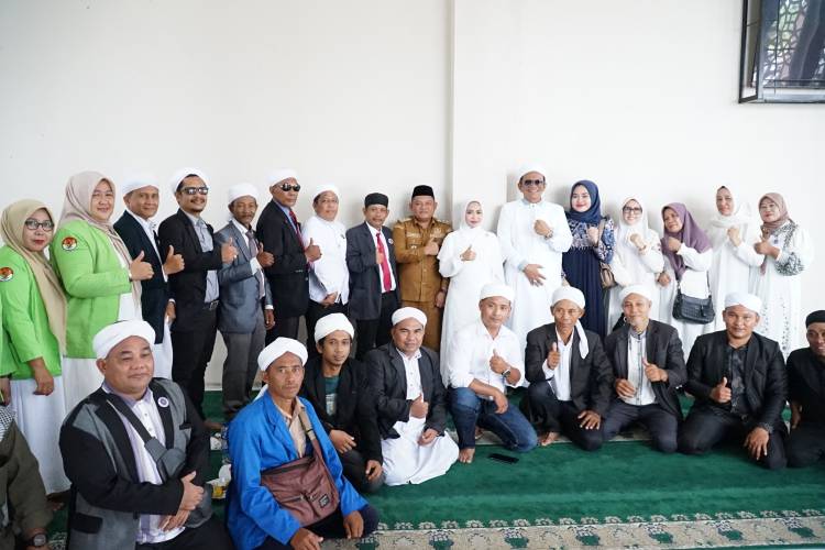 Pererat Silaturahmi, Bupati Labuhanbatu Hadiri Dzikir Akbar Thariqat Naqsyabandiyah Al Kholidiyah Jalaliyah