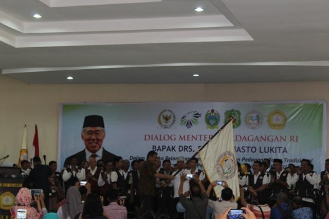 Menteri Perdagangan Hadiri Pelantikan Persatuan Pedagang Tradisonal Sumatera Utara (P3TSU)
