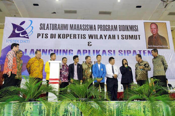 Di Darma Agung, Menristek Dikti : Program Bidikmisi Tamatkan 87 Ribu Mahasiswa