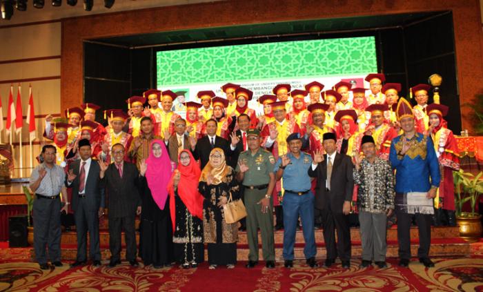 Wisuda UNPAB 2017, Ini 13 Wisudawan Terbaik