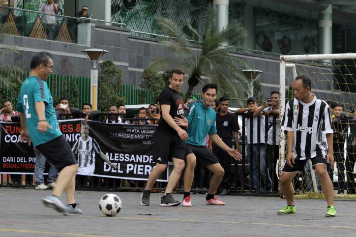 Sihar Ungkap Alasan Kenapa Pilih Datangkan Del Piero ke Sumut