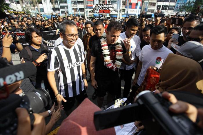 Del Piero Ucapkan Terimakasih kepada Sihar dan Hangatnya Sambutan Warga Sumut