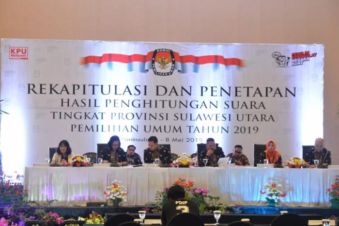 Pangdam XIII/Merdeka Mayjen TNI Tiopan Aritonang Hadiri Rapat Pleno Rekapitulasi Hasil Perhitungan Perolehan Suara Pemilu Tahun 2019
