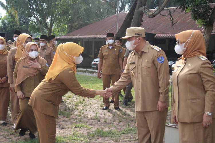 Pasca Libur Idulfitri, Bupati Labuhanbatu Tekankan ASN Tingkatkan Disiplin Kerja