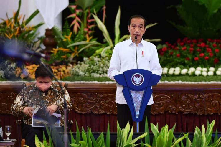 Presiden Jokowi Sampaikan Enam Arahan dalam Sidang Kabinet Paripurna