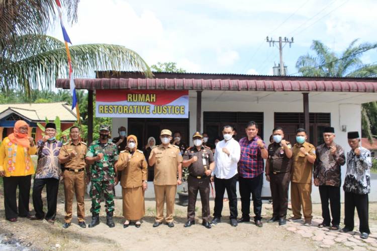 Rumah Keadilan Diresmikan, Bupati Erik Berharap Hukum Tidak Tajam Kebawah