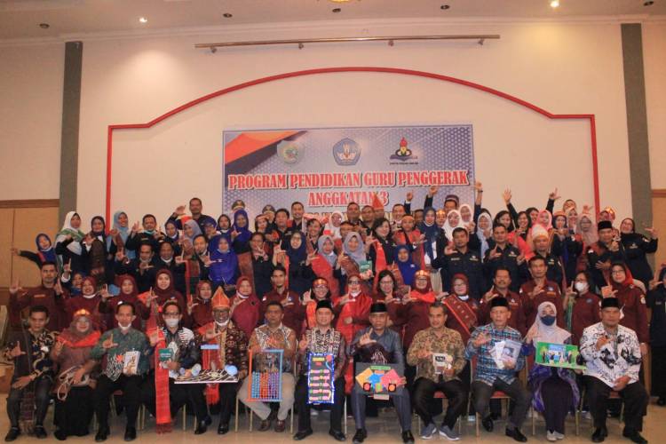 Bupati Labuhanbatu : "Calon Guru Penggerak Harus Bisa Meningkatkan Kompetensi Dalam Mengelola Pembelajaran"