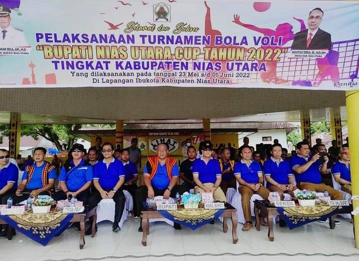 Turnamen Bola Voli Putra 'Bupati Nias Utara CUP 2022' Resmi Dibuka