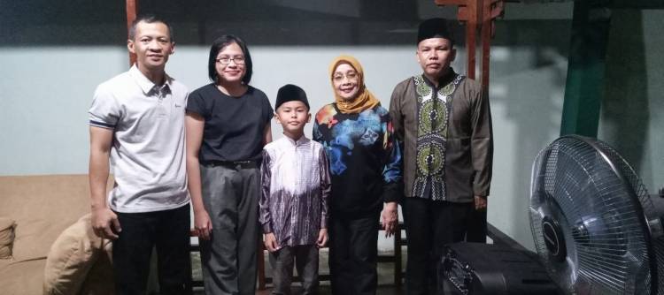 Aizar Nuzul Dai Cilik Asal Labuhanbatu Mendapat Do'a Restu Dari Plt Bupati