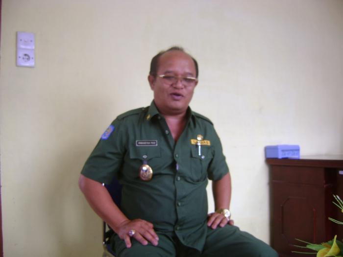 Wakil Bupati Dairi Irwansyah Pasi SH Serahkan Bantuan Kepada Korban Kebakaran Parongil Dairi