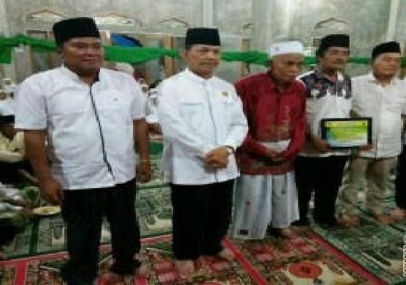 Terima Bantuan, Nazir Mesjid Baiturrahman SD Hole Ucapkan Terima Kasih
