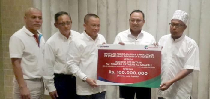 Santuni Ponpes Al Hidayah, PT Pelindo I Turut Berperan Tekan Perkembangan Radikalisme