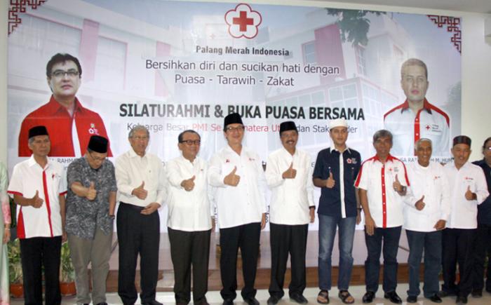 Buka Puasa PMI Sumut Dihadiri Dewan Kehormatan PMI Dr RE Nainggolan