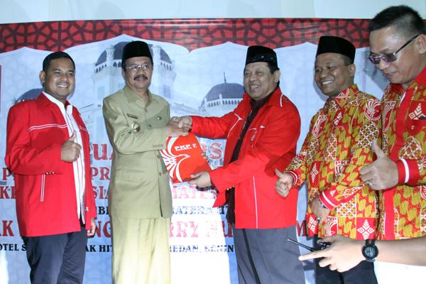 PKPI Partai Pertama Dukung Tengku Erry Kembali Gubernur 2018-2023