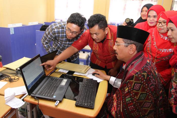 Kendala Pendaftaran SMA/SMK Online Akan Terus Diminimalisir