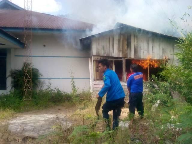 Kantor Eks Dishub Tapsel Nyaris  Terbakar
